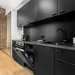 Mtp Chelmonskiego By Renters アパート ポズナン