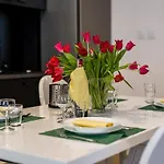 Mtp Chelmonskiego By Renters *