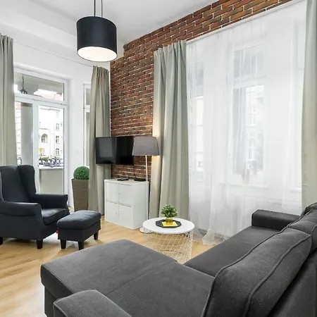 Mtp Chelmonskiego By Renters *