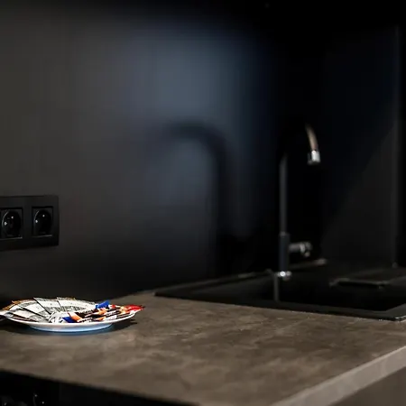 Mtp Chelmonskiego By Renters Apartment Poznan