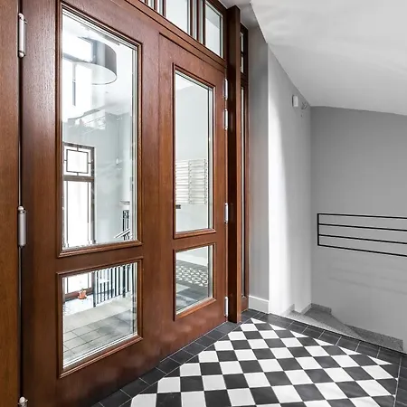 Mtp Chelmonskiego By Renters * Poznan