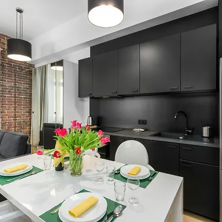 Apartment Mtp Chelmonskiego By Renters