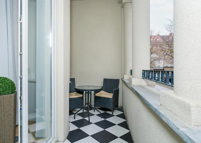 Mtp Chelmonskiego By Renters Poznań