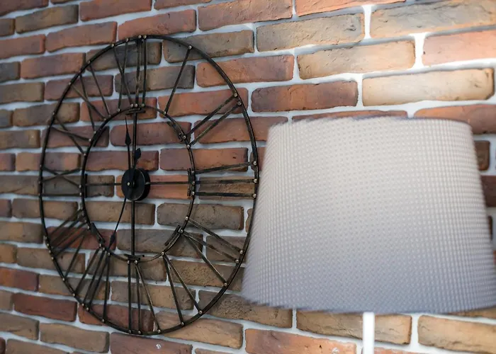 Mtp Chelmonskiego By Renters * Poznań